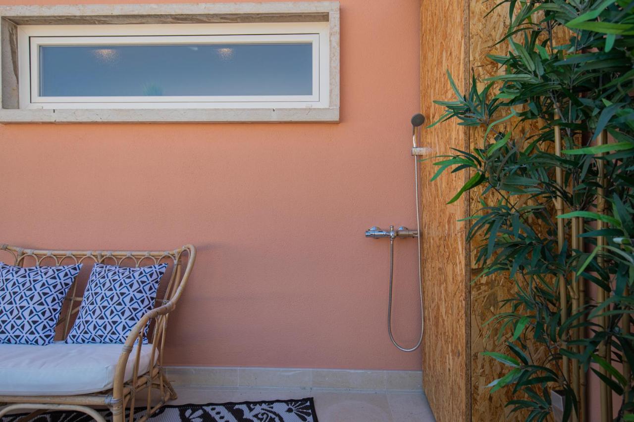 Lovelystay - Sunny 1Bdr Apartment W/Terrace Lisboa Exterior foto