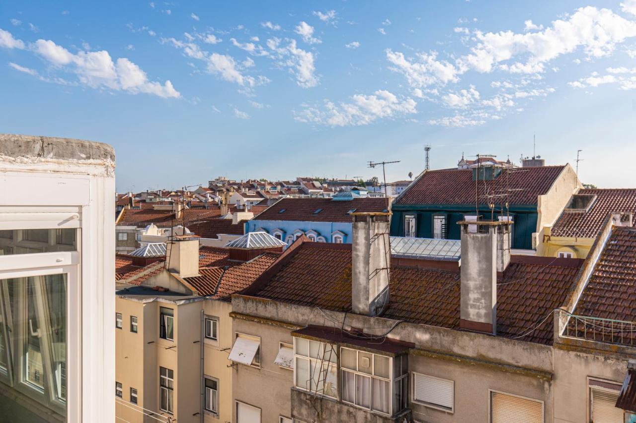 Lovelystay - Sunny 1Bdr Apartment W/Terrace Lisboa Exterior foto